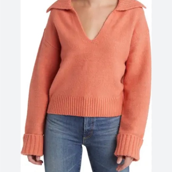 Treasure & Bond Sweaters - Treasure & Bond Apricot Cropped Sweater, Size M.  Excellent Pre-owned Condition
